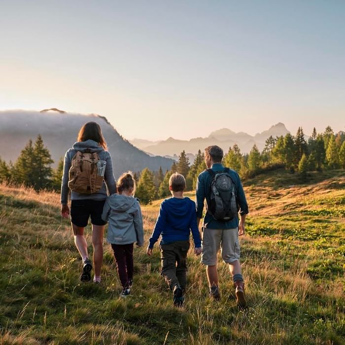 Falkensteiner Premium Apartments edel:weiss Familie Berg Wandern Aktivitäten Somer